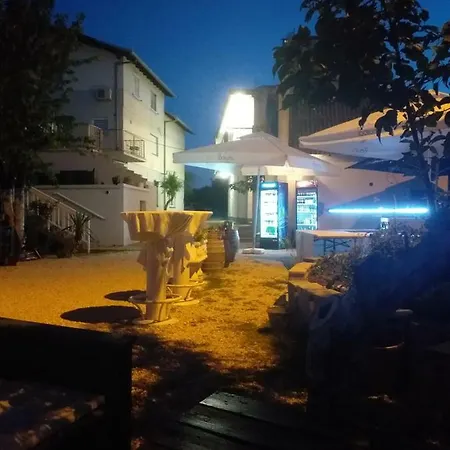 Guest house Camp