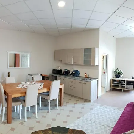 Camp Guest house *